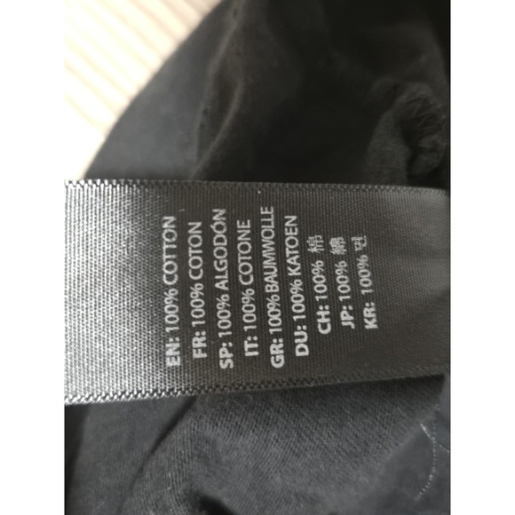 Tesla Long Sleeve Shirt Mens Size MEDIUM Black Workout TSLA - Picture 7 of 9